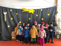 Školka na výstavě ve škole