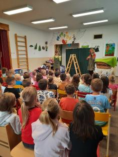 Písničky a říkadla  z lesního paloučku